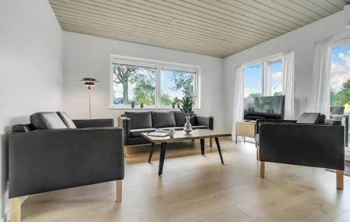 Store Kongsmark Apartment | 3 Bedroom Awesome Apartment In Slagelse