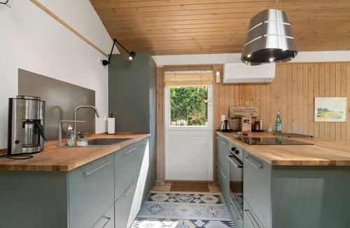Øer Strand House | 3 bedroom awesome home in Ebeltoft
