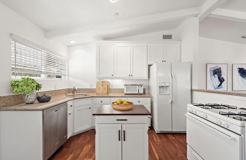 Laguna Beach Cottage | 3-bedroom beach cottage plus loft in the heart of Woods Cove, Laguna Beach