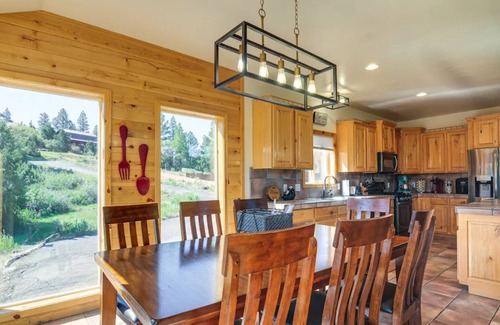 Long Valley Junction Cabin | 3-bedroom Cabin Duck Creek, Trailer Parking, AC, Car Charger