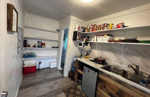 Ainaloa Cabin | 3-bedroom cabin in serene Pāhoa with fitness room, WiFi