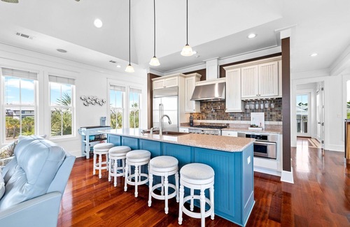 Port St. Joe House | 3 bedroom + Carriage House | Waterfront Access, Pool, Golf Cart, & Hot Tub