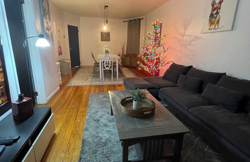 Bayonne Apartment | 3-bedroom city apartment in the middle of the town Bayonne.