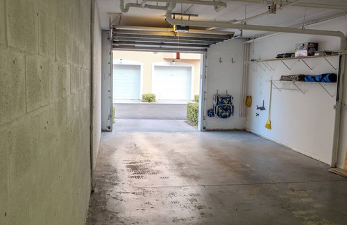 Venice Condo | 3-bedroom condo in lovely Venice. Your home away from home.