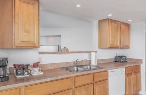 Hutchinson Island South Condo | 3 Bedroom Condo, Sleeps 10, at Turtle Reef Club on Jensen Beach!