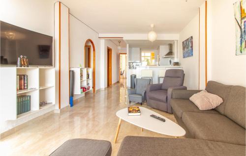 Santa Pola Apartment | 3 Bedroom Cozy Apartment In Santa Pola