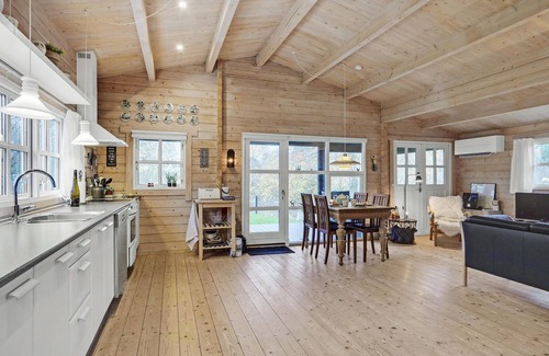 Knebel House | 3 bedroom cozy home in Knebel