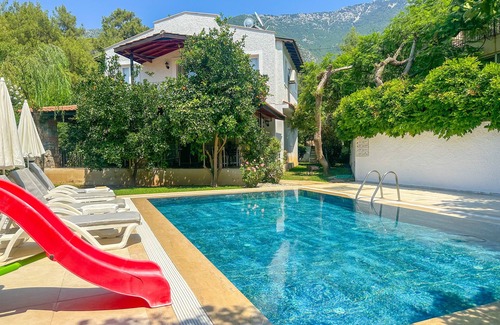 Oludeniz Villa | 3 bedroom detached villa with private swimming pool
