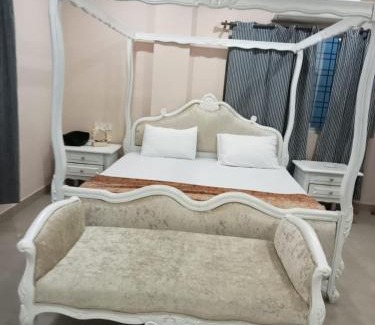 Hyderabad Apartment | 3-Bedroom Elegant and Spacious AC Apartment only for families, Prime Location, Just 100m from Main Road!