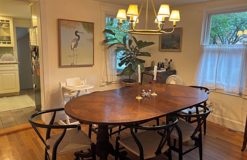 Medford Street - The Neck House | 3-bedroom family friendly house in historic and convenient Charlestown