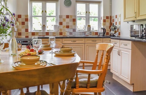 Wells Cottage | 3 bedroom accommodation in Westbury-sub-Mendip