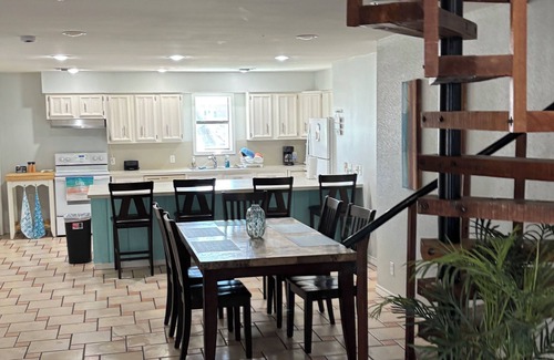 South Padre Island House | 3-bedroom house with private pool, steps to beach