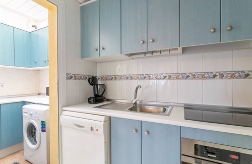 Puerto Marino Villa | "3 Bedroom Holiday Villa Benani" close to the Sea with Shared Pool & Wi-Fi