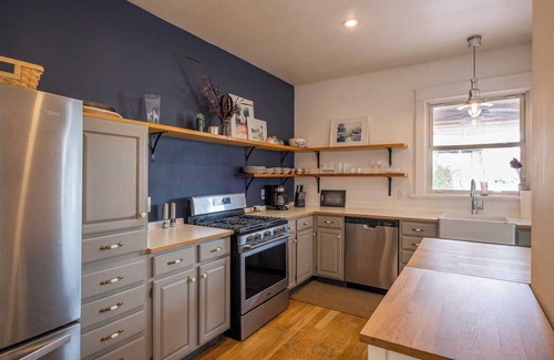 Westside North House | 3-Bedroom Home in Downtown KC! 26