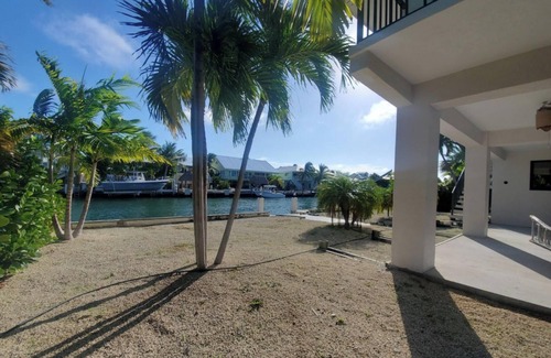 Key Colony Beach House | 3-bedroom home in beautiful Key Colony Beach