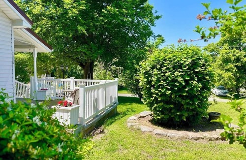 Noel House | 3 Bedroom Home walking distance from Main St.