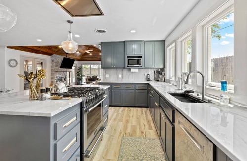 Prien House | 3 Bedroom Home with Pool