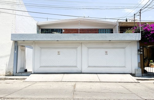 Reforma House | 3 bedroom house in the heart of Colonia Reforma 10 minutes from downtown