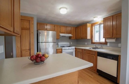 Westerly House | 3 bedroom house 1.7 miles from the beautiful Westerly Beaches of Rhode Island
