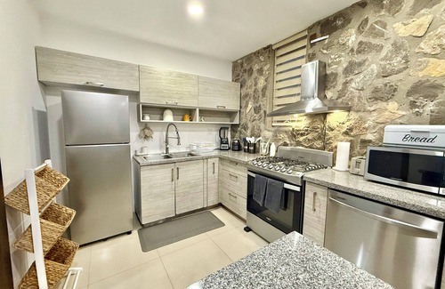 Juarez Municipality House | 3-bedroom house in fantastic Ciudad Juárez with AC, WiFi