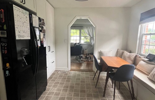 Winston - Salem House | 3-bedroom house in the popular Ardmore neighborhood. Pets welcome!