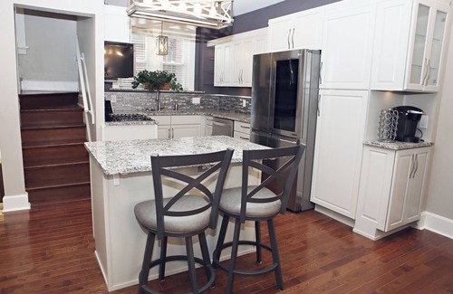 Walnut Hills House | 3-bedroom house in awesome Cincinnati with WiFi, AC, and off street parking.