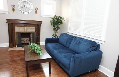 Walnut Hills House | 3-bedroom house in awesome Cincinnati with WiFi, AC, and off street parking.