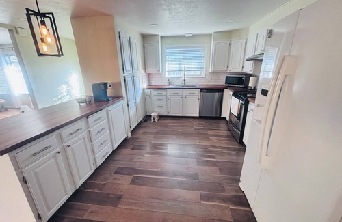 Yakima House | 3-bedroom house in amazing Yakima with WiFi, AC
