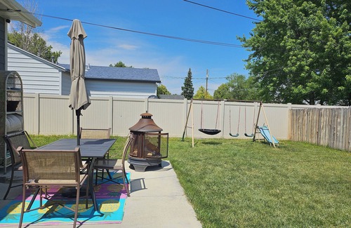 Billings House | 3-bedroom house in awesome Billings with AC, fitness room