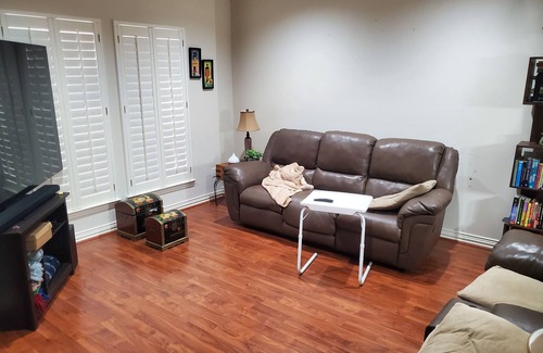 Sharpstown House | 3-bedroom house in awesome in gated Houston with fitness room, WiFi, AC
