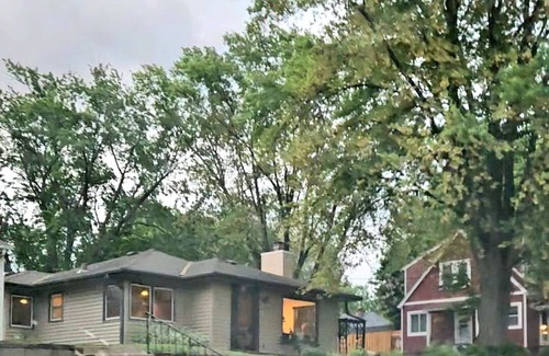 Stillwater House | 3-bedroom house in charming Stillwater with AC