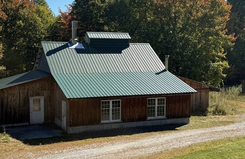 Enosburg Falls House | 3-bedroom house in charming country setting close to major ski resorts
