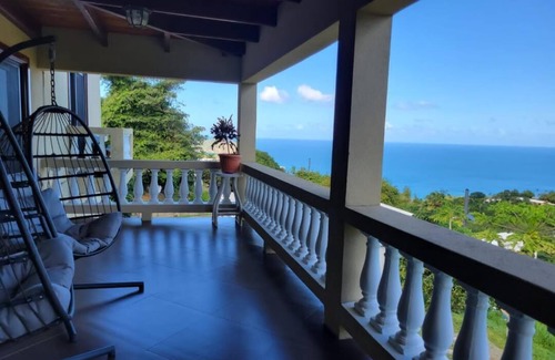 Estate Dorothea House | 3-bedroom house in fabulous St Thomas with AC, WiFi. Enjoy your stay