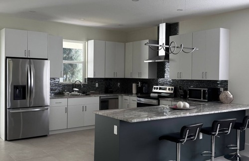 Fruitville House | 3-bedroom house in fabulous Sarasota with AC