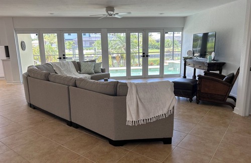 Sanibel House | 3-bedroom house in fantastic Sanibel with AC