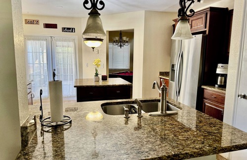 Southeast Orlando House | 3-bedroom house in phenomenal Orlando with WiFi, AC,Jacuzzi and Billiards Table
