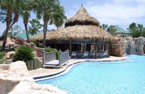 Ono Island House | 3 Bedroom house in Purple Parrot