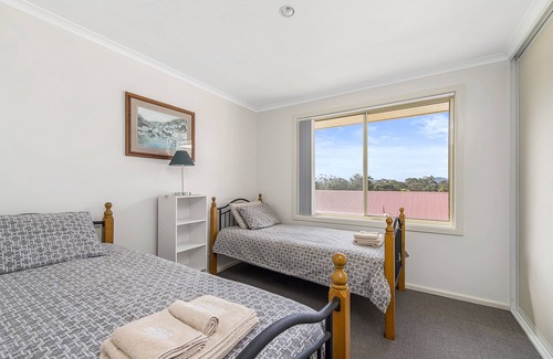 Lakewood House | 3 BEDROOM HOUSE IN QUIET LOCATION