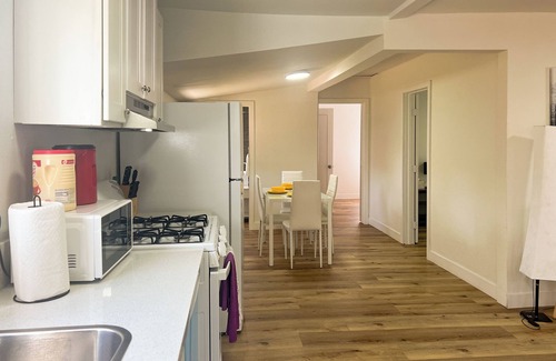 Riverside House | 3-bedroom house in Riverside