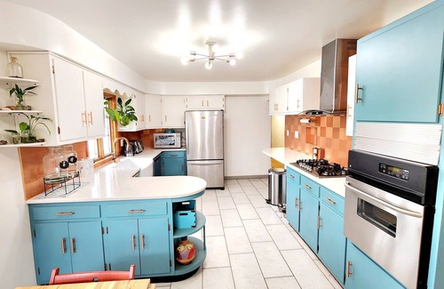 South Bend House | 3-bedroom house in South Bend close to all your needs.