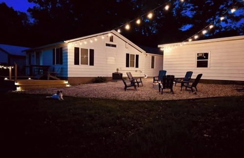 Sister Lakes House | 3-bedroom House in Sister Lakes on Magician Lake w/Dock. Relax on the Lake