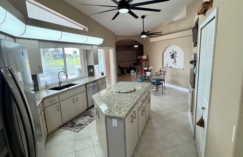 Rotonda Lakes House | 3-bedroom house in charming Rotonda West with a heated salt water pool