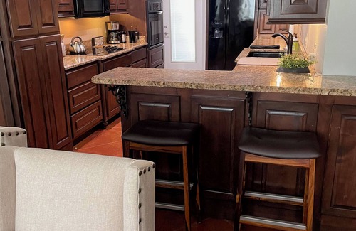 Gulfport House | 3-bedroom house in welcoming Gulfport with in ground POOL! Enjoy your stay!