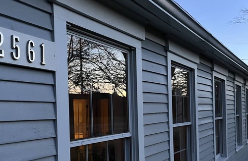 Lincolnville House | 3 bedroom house near the sea, sleeps up to 7