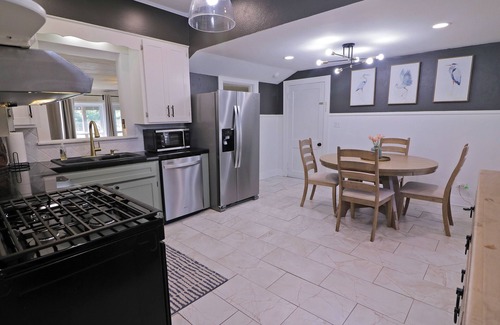 Monroe House | 3-bedroom house near Forsythe. Pet friendly! Fenced yard. Perfect for groups!