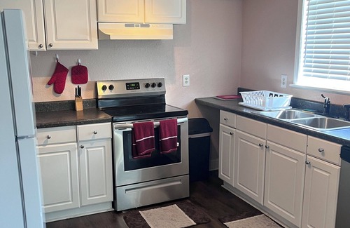 Shoreline Park House | 3-bedroom house on a canal in charming Bay St. Louis