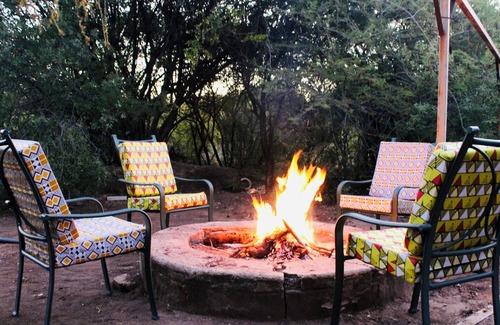Livingstone House | 3 Bedroom House Sleeps 6, Mini bar, Free Parking