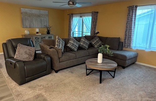 North Las Vegas House | 3-bedroom house in amazing North Las Vegas with AC, WiFi