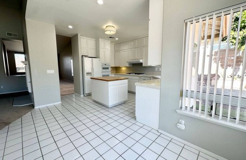 Palm Desert House | 3-bedroom house with a lap pool in Palm Desert in the gated Whitehawk Community