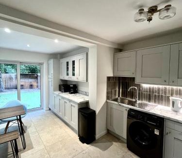 West Byfleet House | 3 Bedroom House with Parking